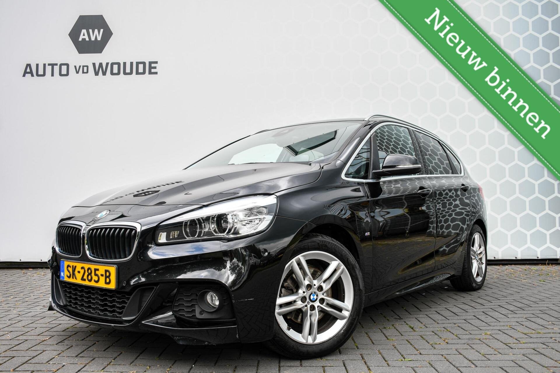 BMW 2-serie Active Tourer 218i High Executive M-pakket Autom, Auto's, 1345 kg, 136 pk, Gebruikt, Euro 6