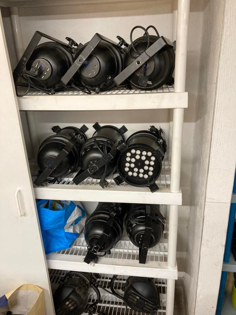 8 stuks LED Parren 18x1W, Ophalen, Gebruikt, Licht, Geluidgestuurd