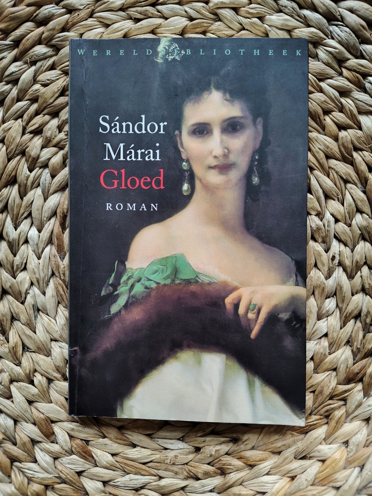 Sándor Márai - Gloed, Boeken, Ophalen of Verzenden, Gelezen