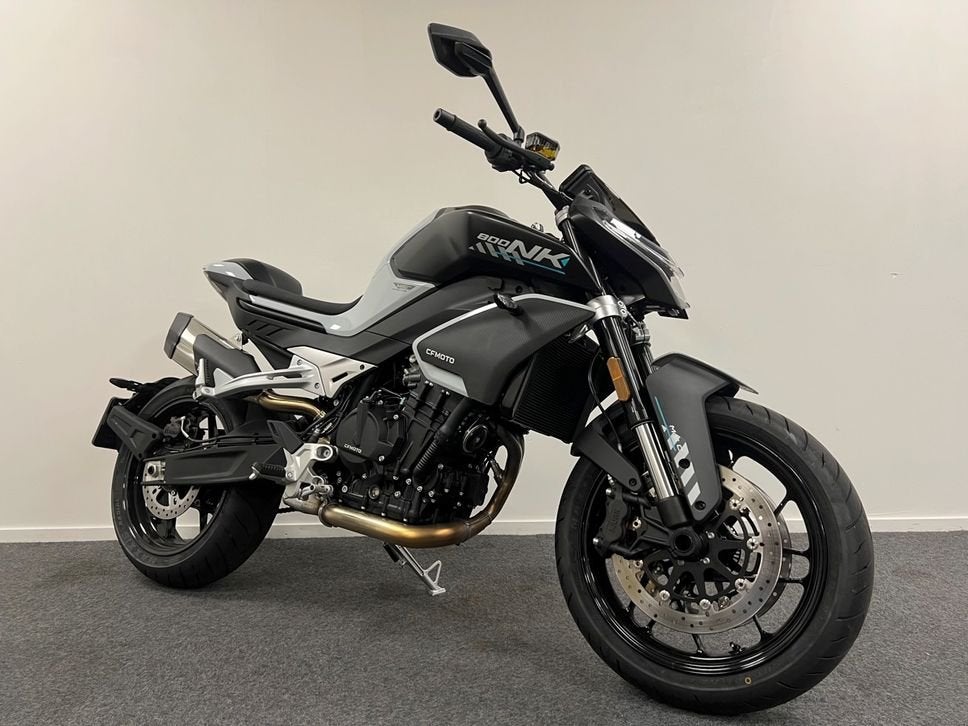 CFMOTO 800NK SPORT | 2026, 2 cilinders, Motorrijbewijs A, Bedrijf, Onbekend