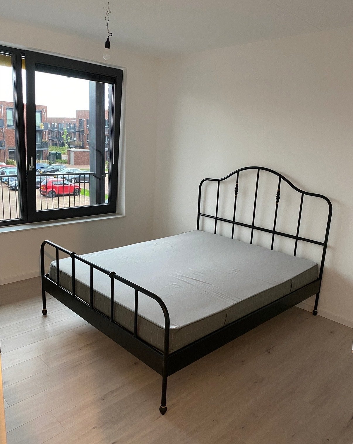 IKEA SAGSTUA Tweepersoonsbed (160x200 cm) Zwart Metaal, Ophalen, Zwart, Tweepersoons, Zo goed als nieuw