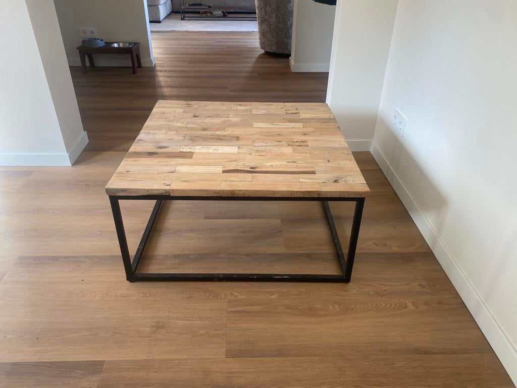 Mooie industriële salontafel, 100 tot 150 cm, Zo goed als nieuw, Rechthoekig, 50 tot 100 cm
