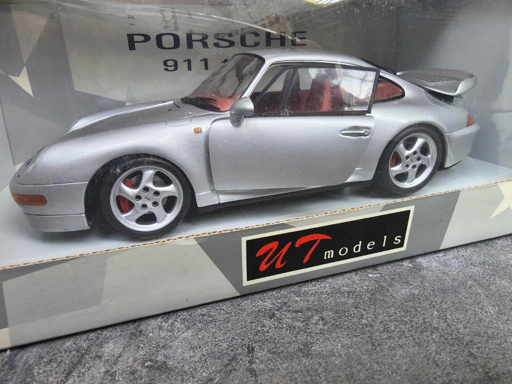 UT Models Porsche 911 (993) Turbo Zilver 1:18, Hobby en Vrije tijd, Modelauto's | 1:18, Ophalen of Verzenden