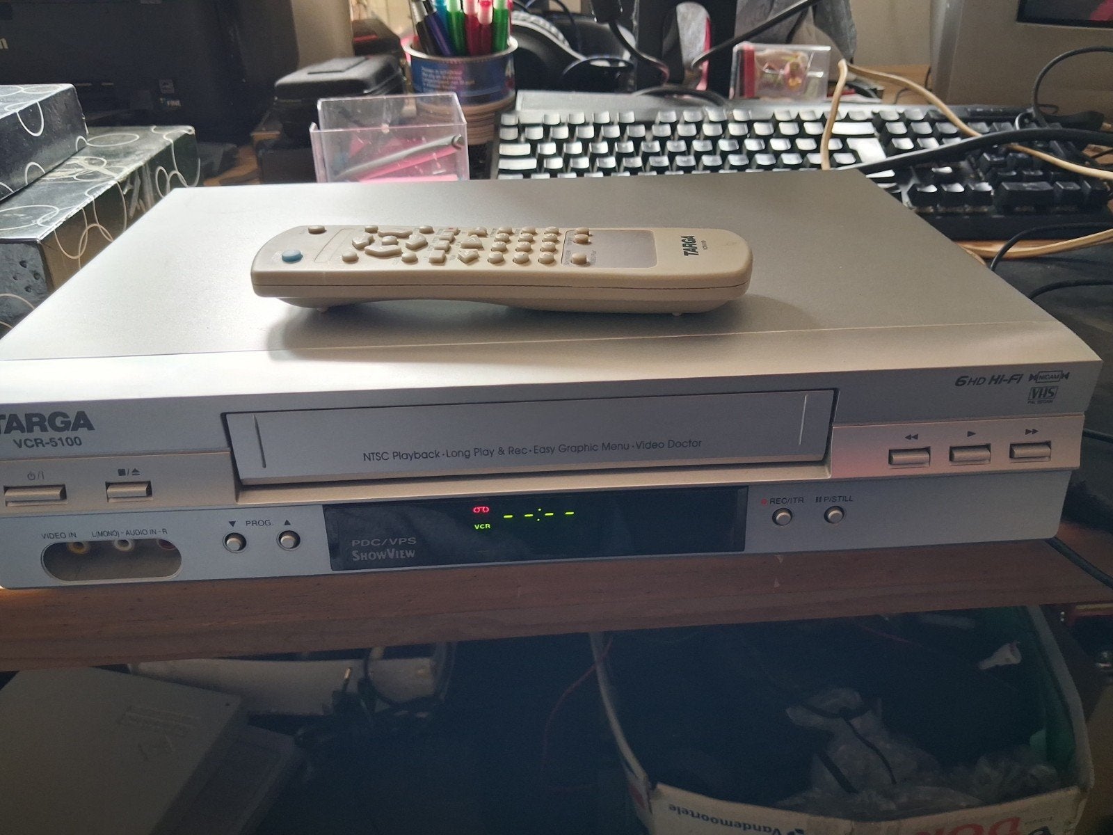 Targa VCR-5100 VHS-speler/recorder met afstandsbediening, Audio, Tv en Foto, Videospelers, Ophalen of Verzenden, Gebruikt, VHS-speler of -recorder