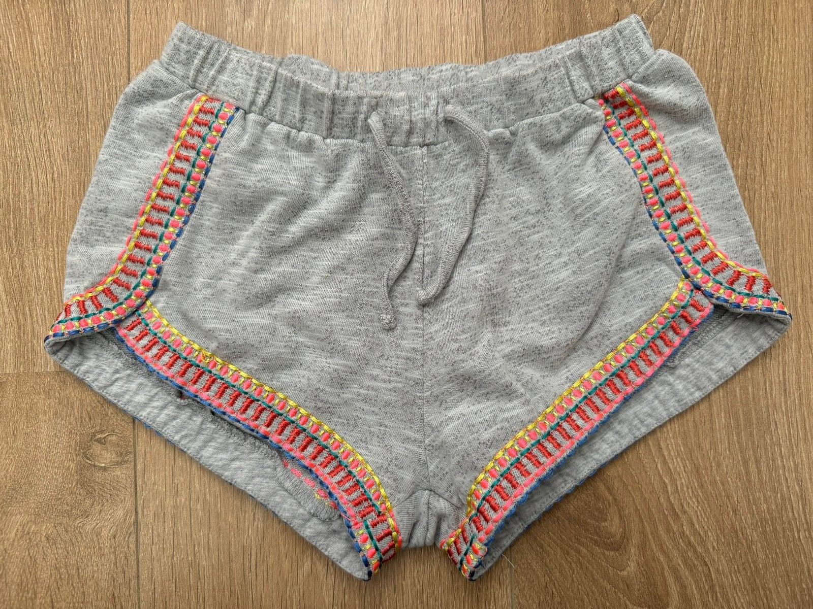 Billieblush korte broek grijs maat 134, Kinderen en Baby's, Kinderkleding | Maat 134, Ophalen of Verzenden, Gebruikt, Meisje, Broek