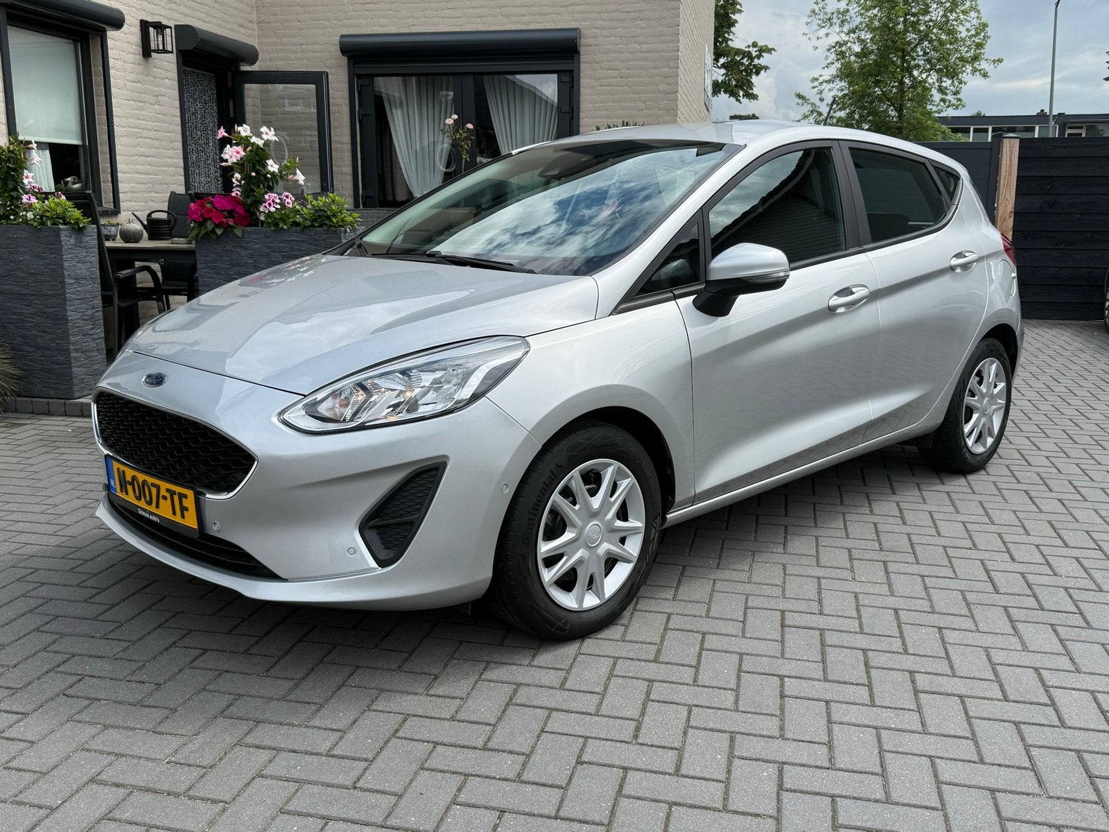 Ford Fiësta 1.0 Ecoboost 95pk 5dr 2022 Grijs, Voorwielaandrijving, Stof, 580 kg, 1064 kg