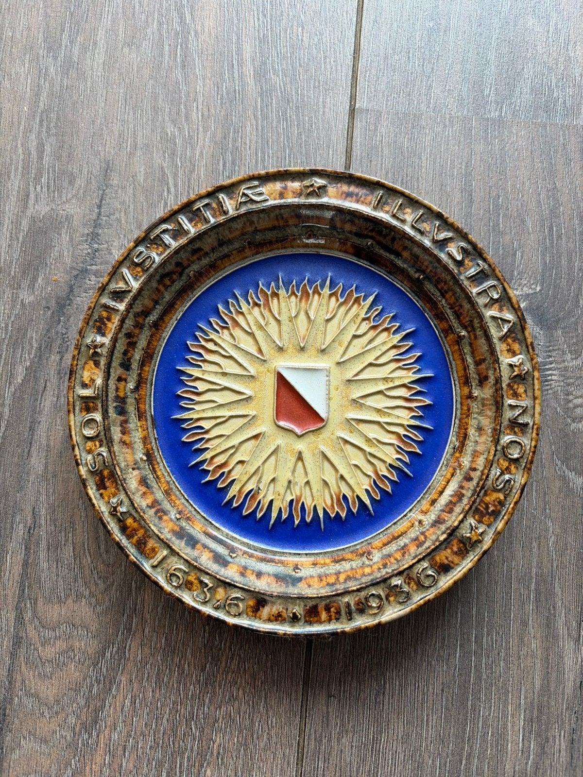 Vintage G.S. Delft wandbord Universiteit Utrecht 1636-1936, Ophalen of Verzenden