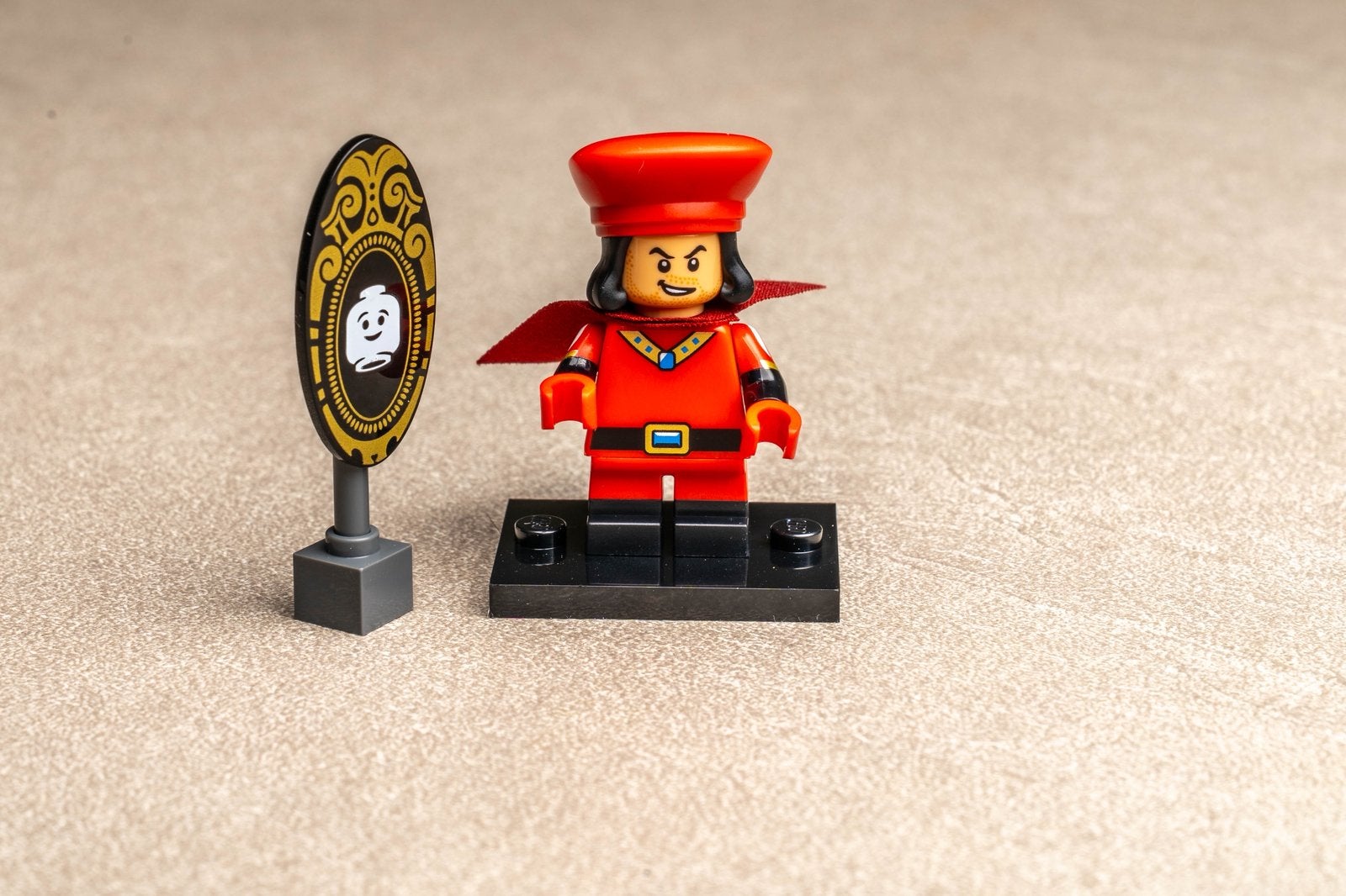 Lego minifigures serie Shrek Lord Farquaad, Ophalen of Verzenden, Zo goed als nieuw