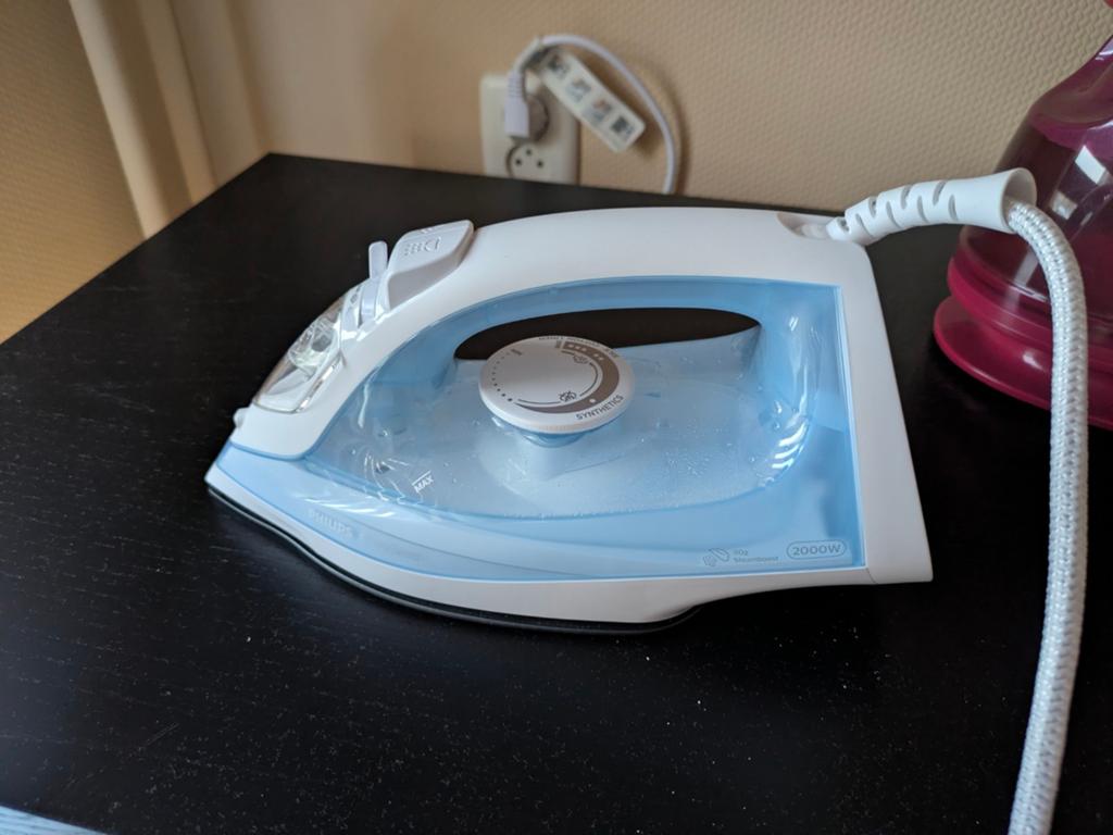 Philips EasySpeed GC1740/20 Stoomstrijkijzer, Ophalen of Verzenden, Zo goed als nieuw