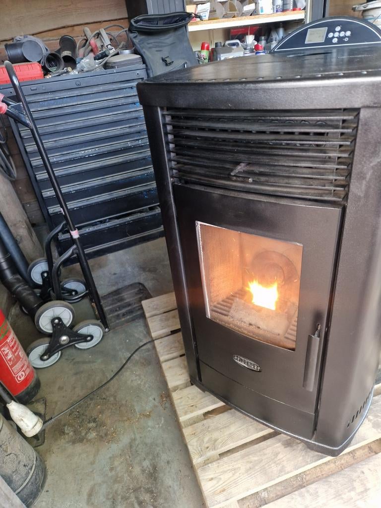 Pelletkachel 8kw, Ophalen, Overige brandstoffen, Pelletkachel