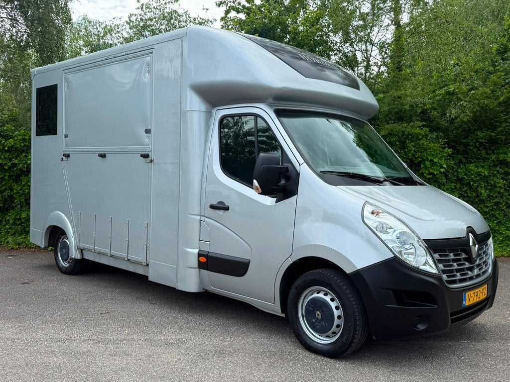 Renault Master T35 2.3 dCi L3H3 2018 Paardenwagen Horsetruck, Gebruikt, Euro 6, 4 cilinders, Renault