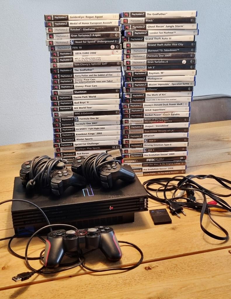 PlayStation 2 set - 62 games - 3 controllers - race stuur, 1 speler, Ophalen of Verzenden, Gebruikt, Vanaf 3 jaar