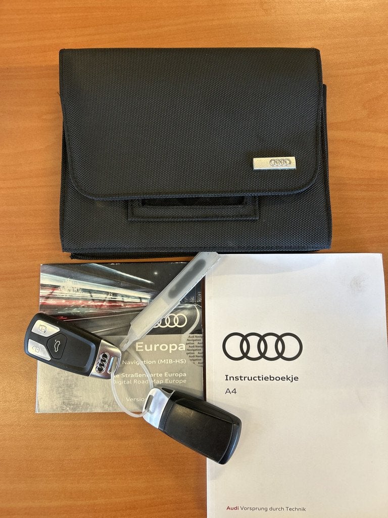 Audi A4 Limousine 1.4 TFSI Sport S-Line edition Automaat | L, Auto's, Audi, Gebruikt, A4, Leder, Sedan