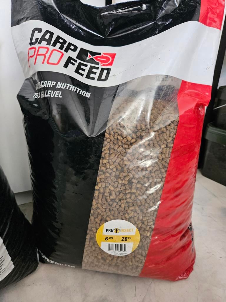 2x 20kg Carp Pro Feed Insect 6mm Pellets Nieuw!!, Watersport en Boten, Ophalen, Nieuw, Complete set