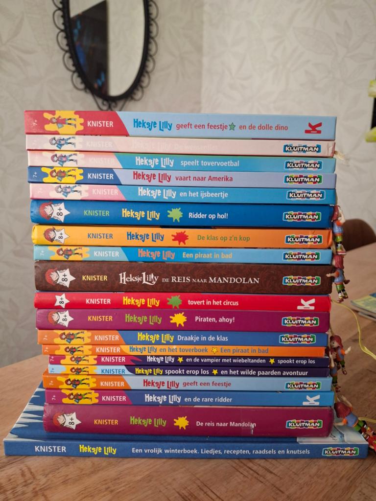 Heksje lilly, Boeken, Ophalen of Verzenden, Zo goed als nieuw, Fictie algemeen