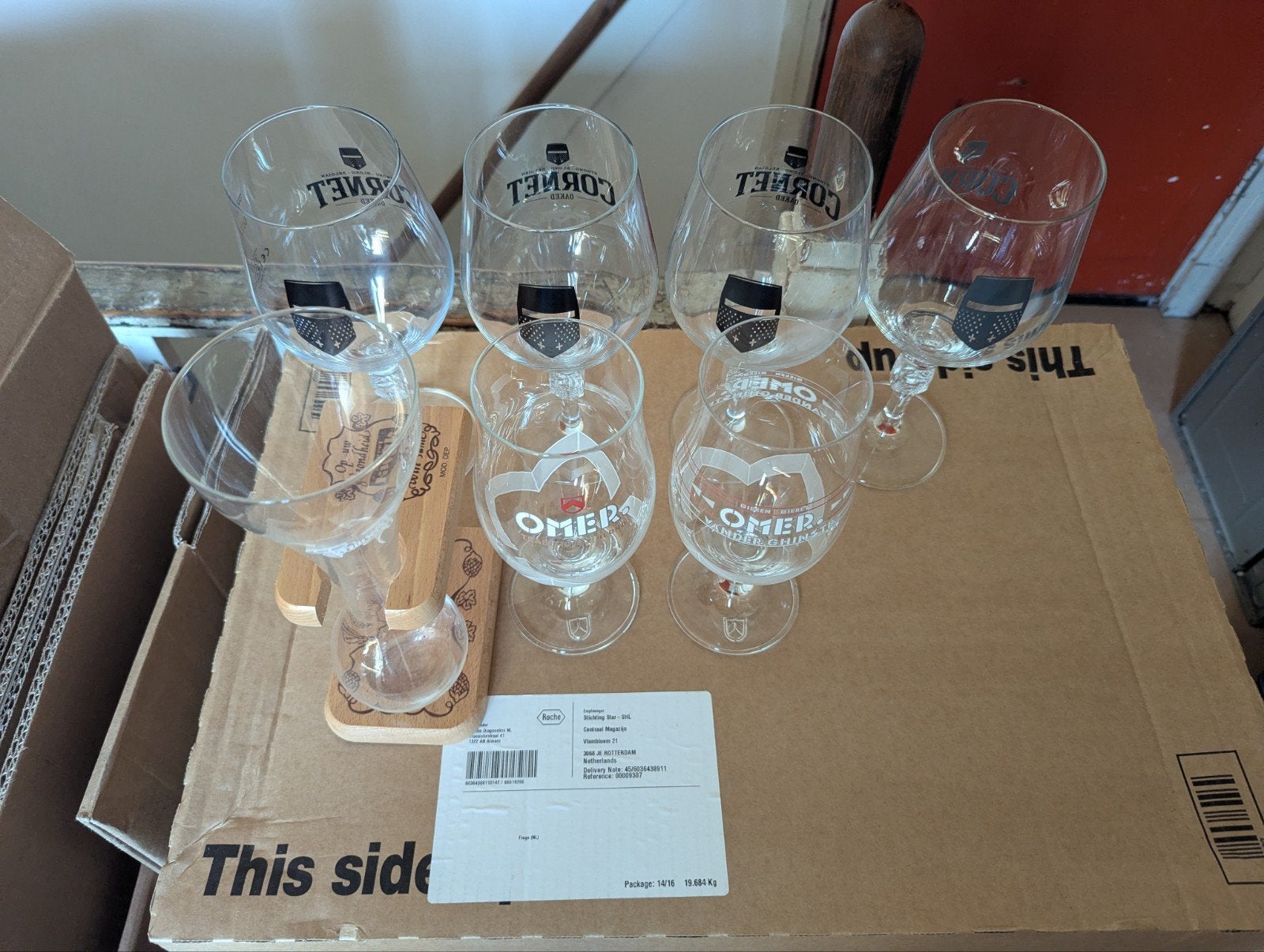 Bierglazen set: Cornet en Omer Traditional Blond, Ophalen of Verzenden, Zo goed als nieuw, Glas of Glazen, Overige merken