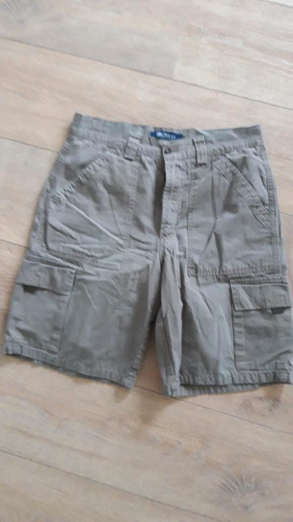 Beige korte broek 48 McNeal, Kleding | Heren, Beige, Ophalen of Verzenden, Zo goed als nieuw, Maat 48/50 (M)