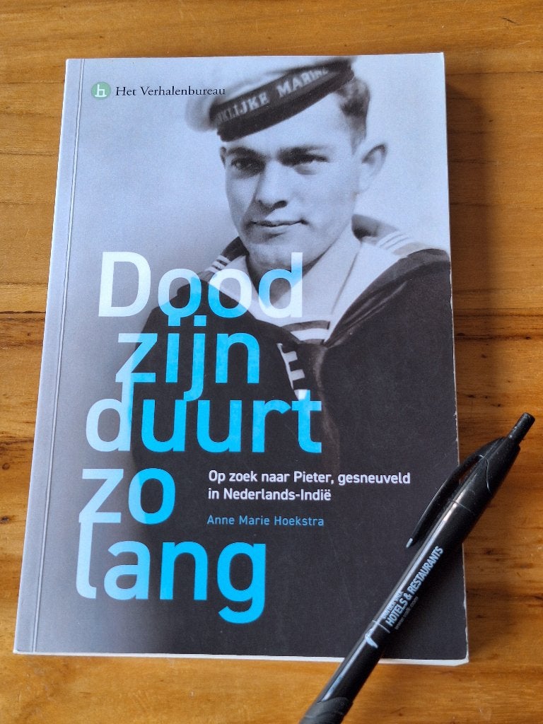 Dood zijn duurt zo lang - nederlands indie, Anne Marie Hoekstra, Marine, Ophalen of Verzenden, Zo goed als nieuw