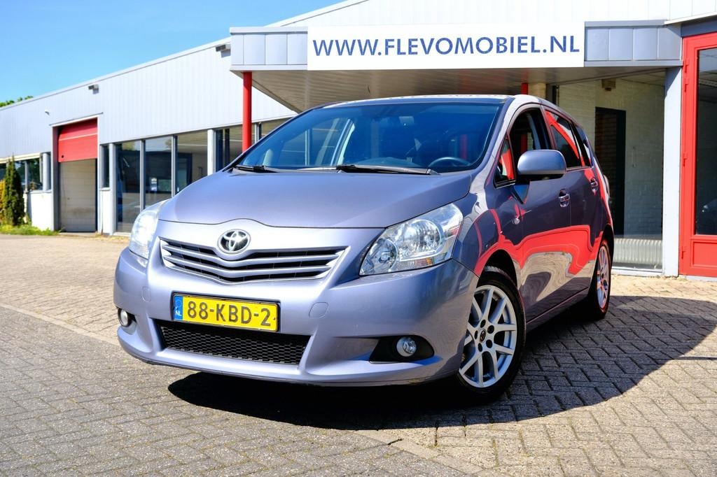 Toyota Verso 1.8 VVT-i Panoramic 7-pers Pano|Clima|LMV|1e Ei, Auto's, Toyota, Voorwielaandrijving, 450 kg, Gebruikt, 4 cilinders