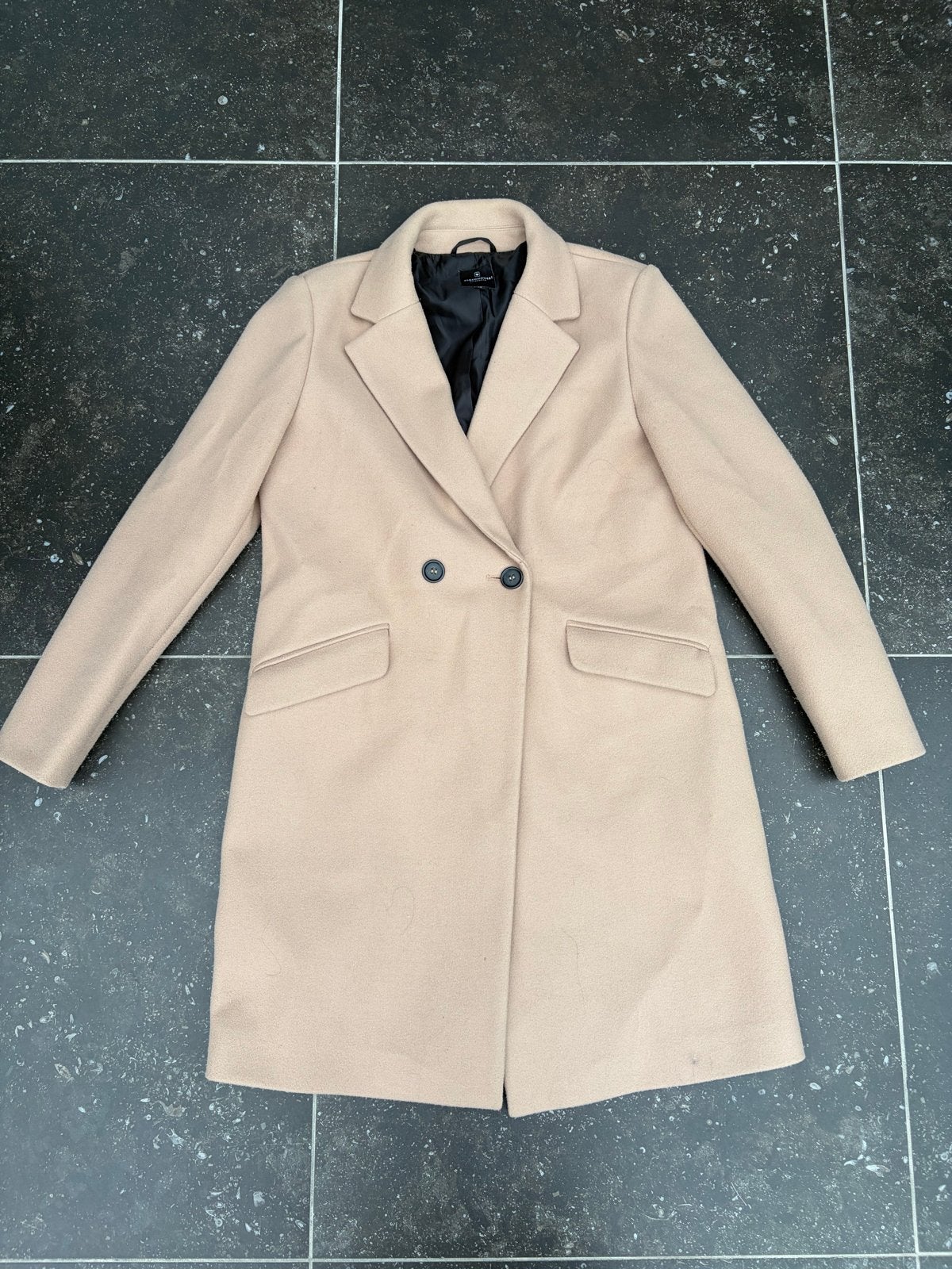 Clockhouse Mantel Maat 38 (M) - Zo goed als nieuw, Ophalen of Verzenden, Zo goed als nieuw, Maat 38/40 (M), Beige