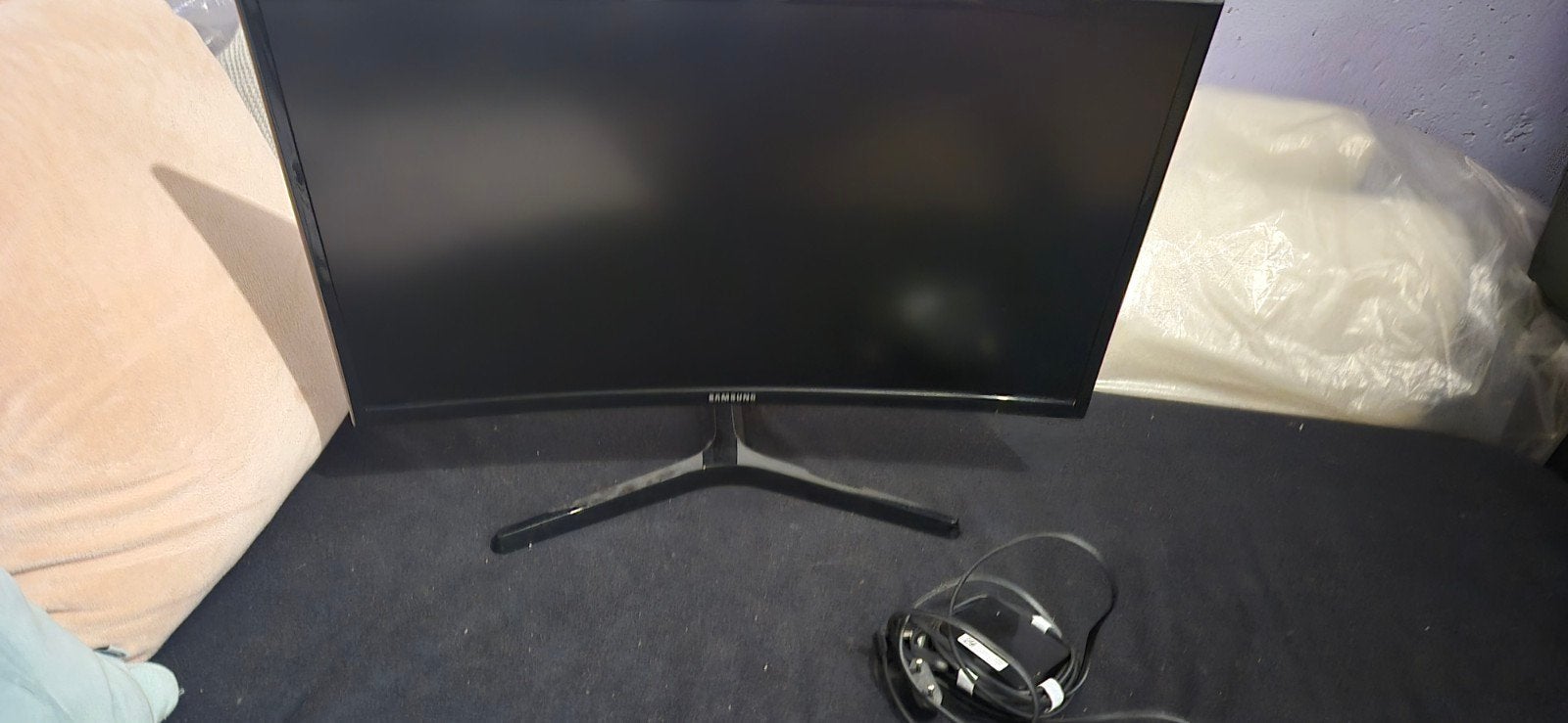 Samsung scherm, 3 tot 5 ms, Curved, HDMI, VA