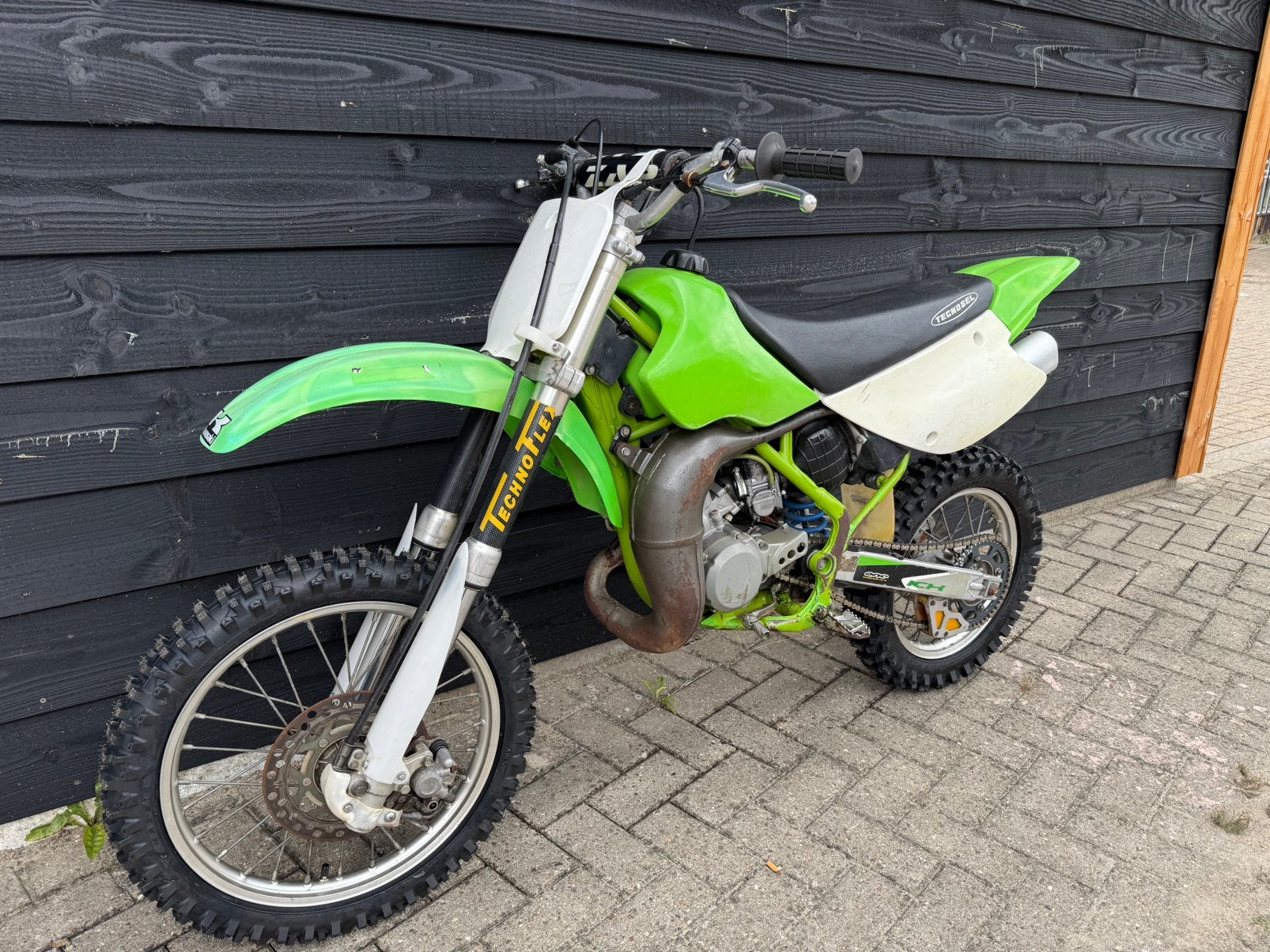 Kawasaki KX80 2-takt crossmotor, Ophalen