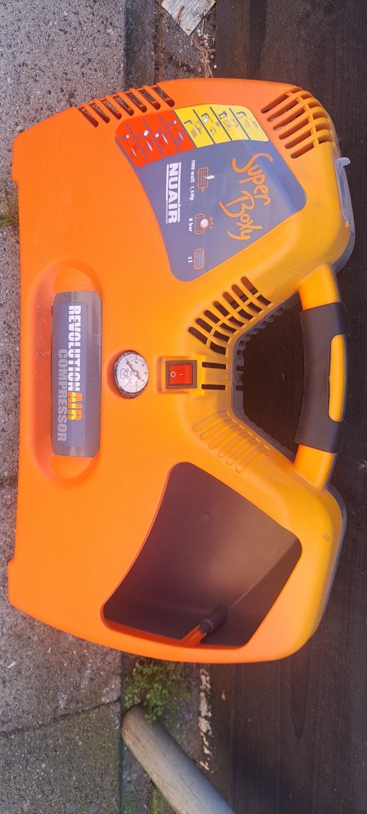 Revolution air compressor, Minder dan 25 liter, Ophalen of Verzenden, Minder dan 200 liter/min