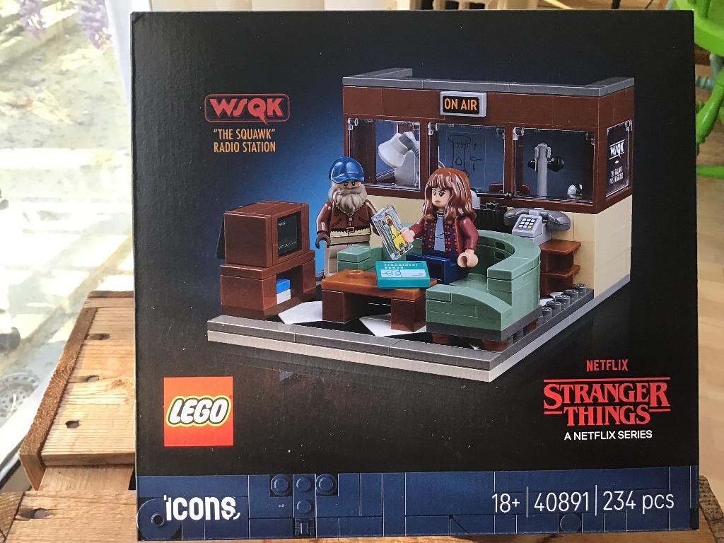 Lego Stranger Things 40891 WSQK radiostation (MISB), Kinderen en Baby's, Speelgoed | Duplo en Lego, Overige thema's, Lego, Nieuw