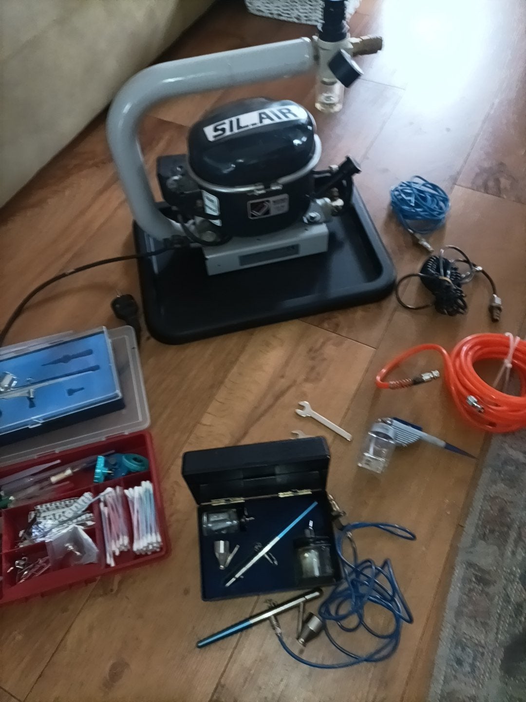 Complete Airbrush Set met Compressor en Accessoires, Ophalen of Verzenden, Gebruikt, Airbrush en Toebehoren