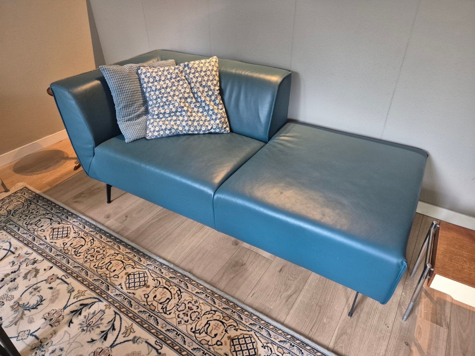 Montèl blauwe chaise longue, Huis en Inrichting, Ophalen, 150 tot 200 cm, Tweepersoons, Zo goed als nieuw