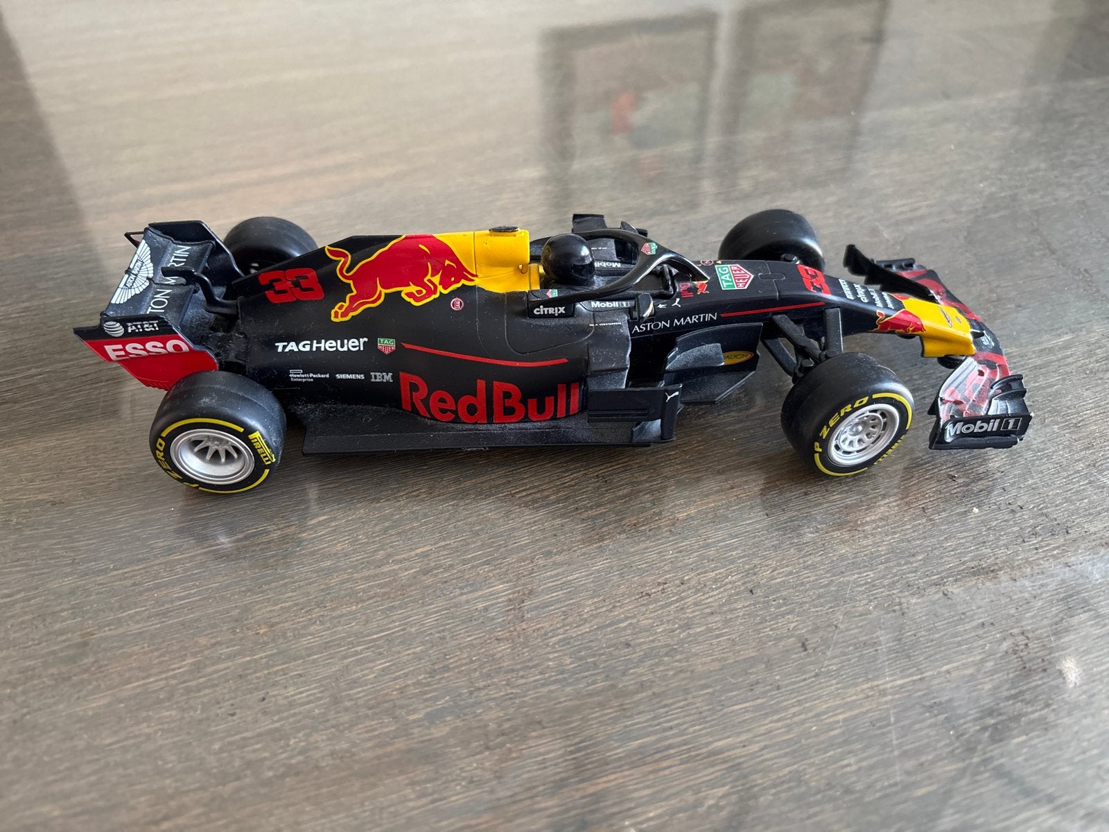 Red Bull Racing F1 modelauto Max Verstappen #33, Ophalen, Gebruikt, Auto, Overige merken