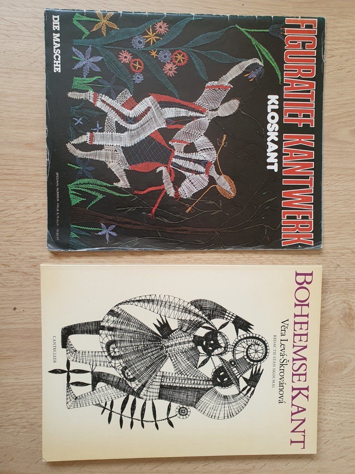 Twee kantboeken -Boheems en figuratief, Ophalen of Verzenden, Gelezen