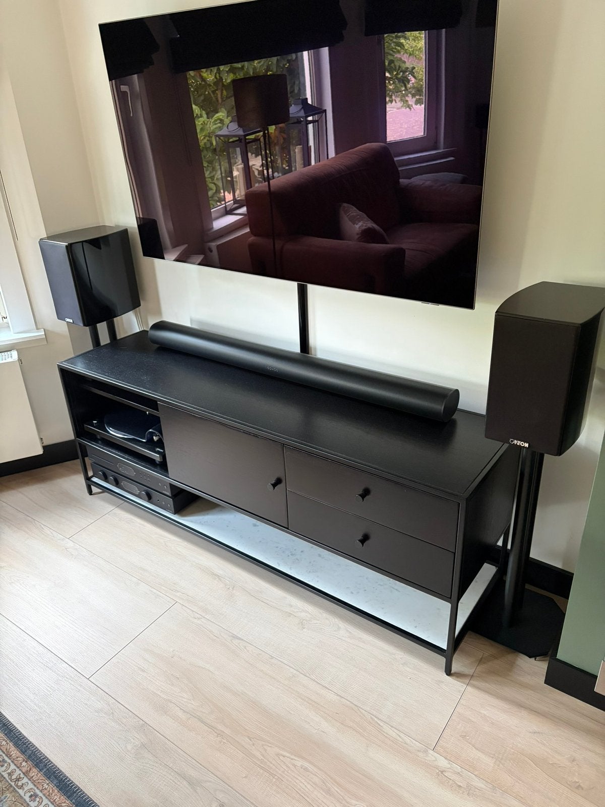 Zwart hout audio/tvkast, Huis en Inrichting, Ophalen, Zo goed als nieuw, 25 tot 50 cm, Minder dan 100 cm