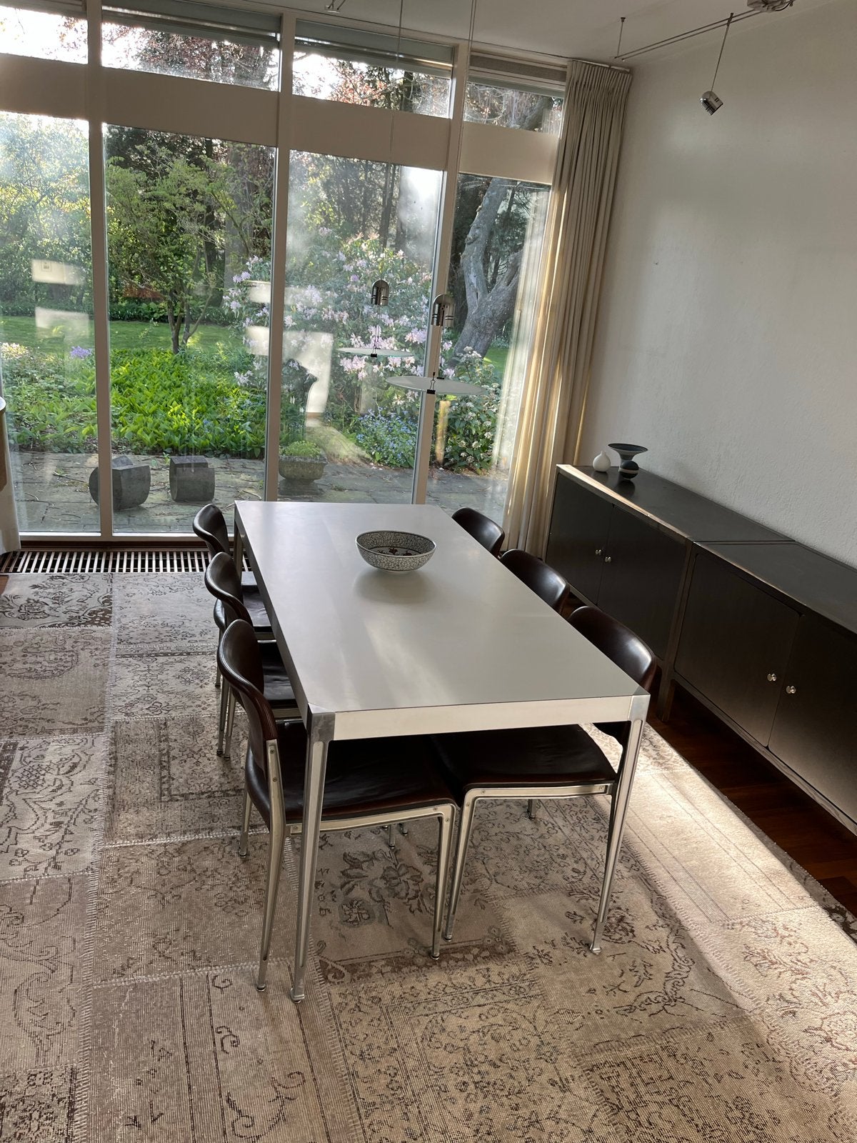 Iconische TE21/TE23 eettafel met stoelen van 't Spectrum, Huis en Inrichting, Tafels | Eettafels, Ophalen, Kunststof, Gebruikt