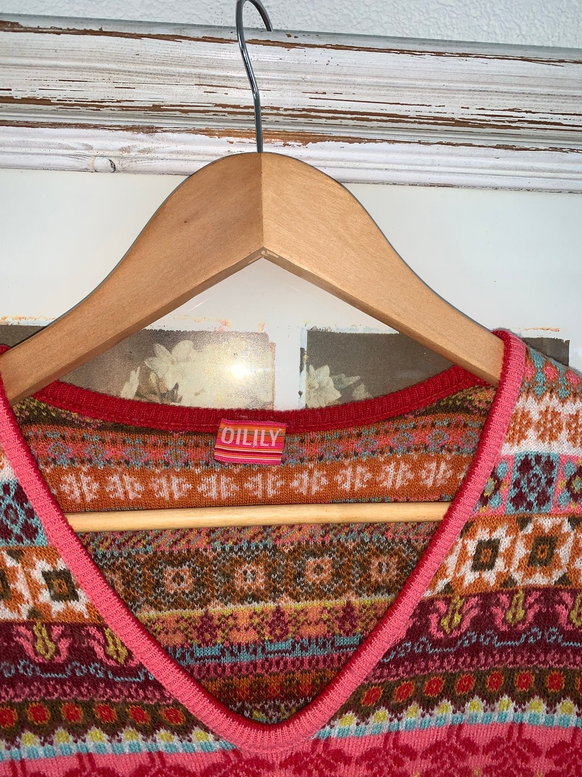 Oilily V-hals trui met kleurrijk patroon maat M, Ophalen of Verzenden, Zo goed als nieuw, Maat 38/40 (M), Meerkleurig