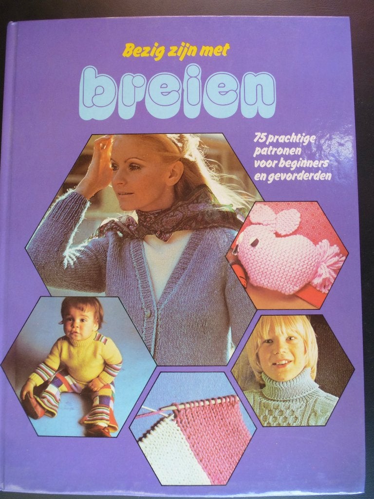 Bezig zijn met breien, 1972, Hobby en Vrije tijd, Breien en Haken, Ophalen of Verzenden, Zo goed als nieuw, Breien, Patroon of Boek