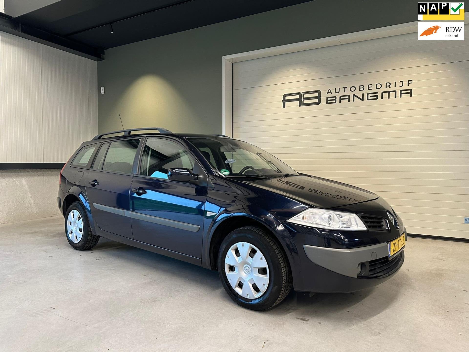 Renault Mégane Grand Tour 1.6-16V BUSINESS LINE-uitv/CLIMA, Auto's, Renault, Stof, Gebruikt, Zwart, 4 cilinders