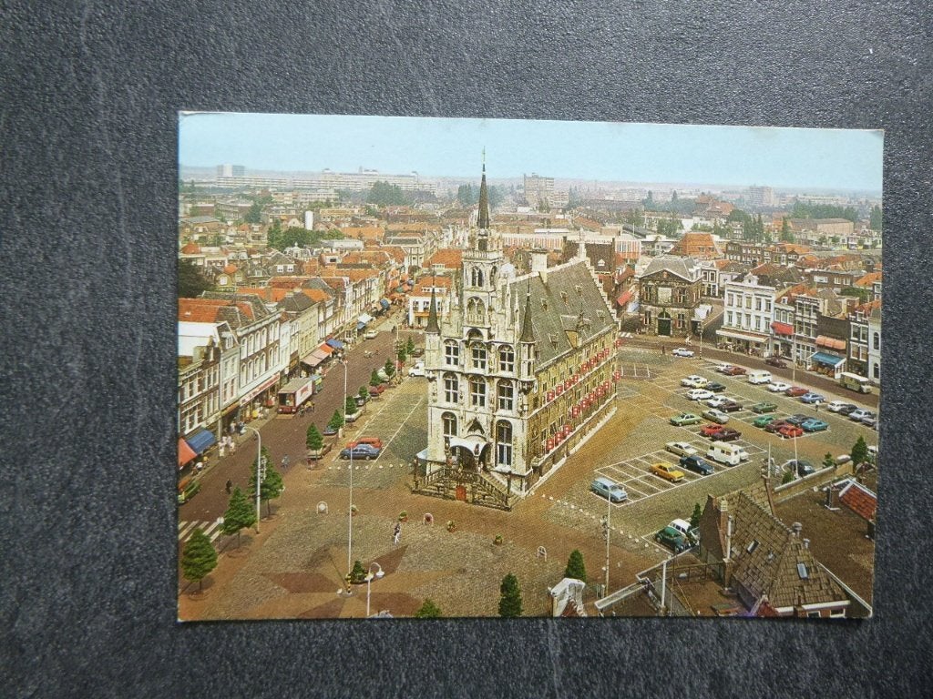 Gouda, Marktplein, stadhuis/panorama, Verzenden, 1980 tot heden, Ongelopen, Zuid-Holland