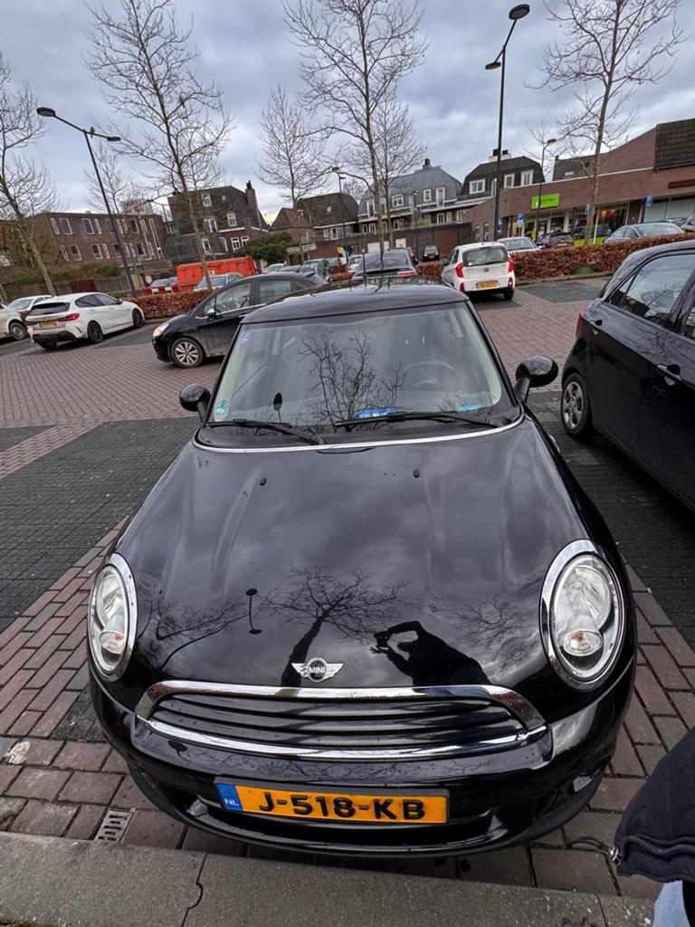 Mini 1.6 ONE 2012 Zwart Onderhoudshistorie, Voorwielaandrijving, 40 €/maand, Zwart, 4 cilinders