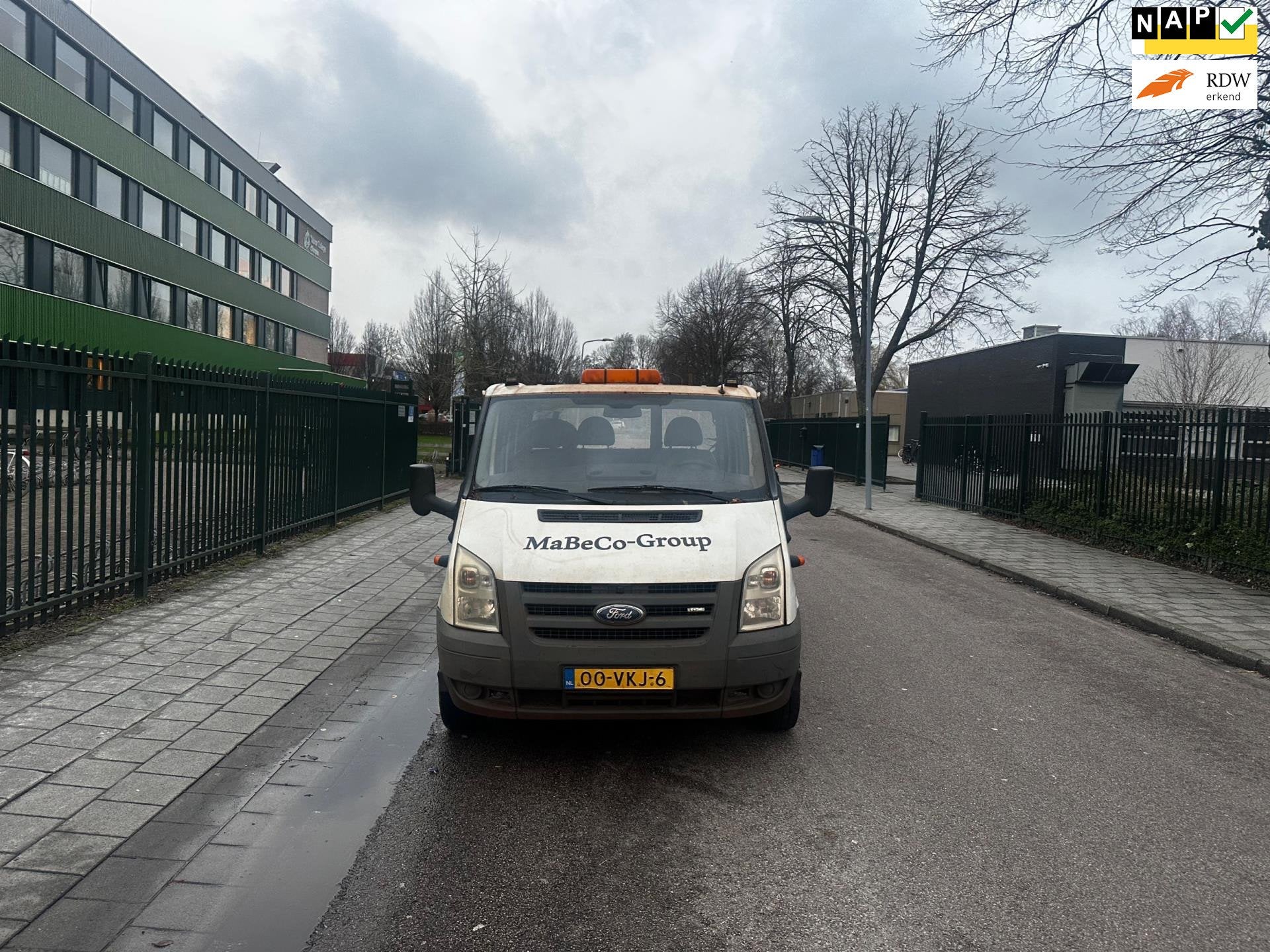 Ford Transit 330L 2.4 TDCI Dubbel Cabine.PICK-UP PICK UP, Auto's, Gebruikt, 4 cilinders, 2037 kg, 7 stoelen
