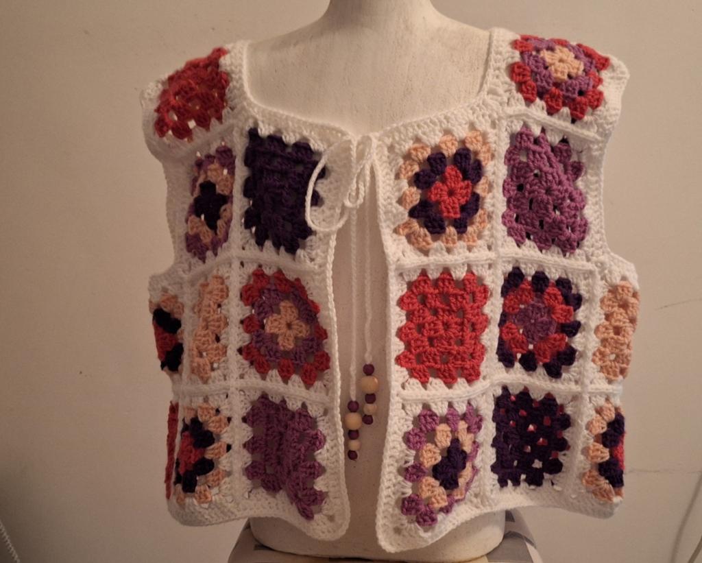 Gehaakt giletje, mouwloos vestje, Kleding | Dames, Truien en Vesten, Ophalen of Verzenden, Nieuw, Paars