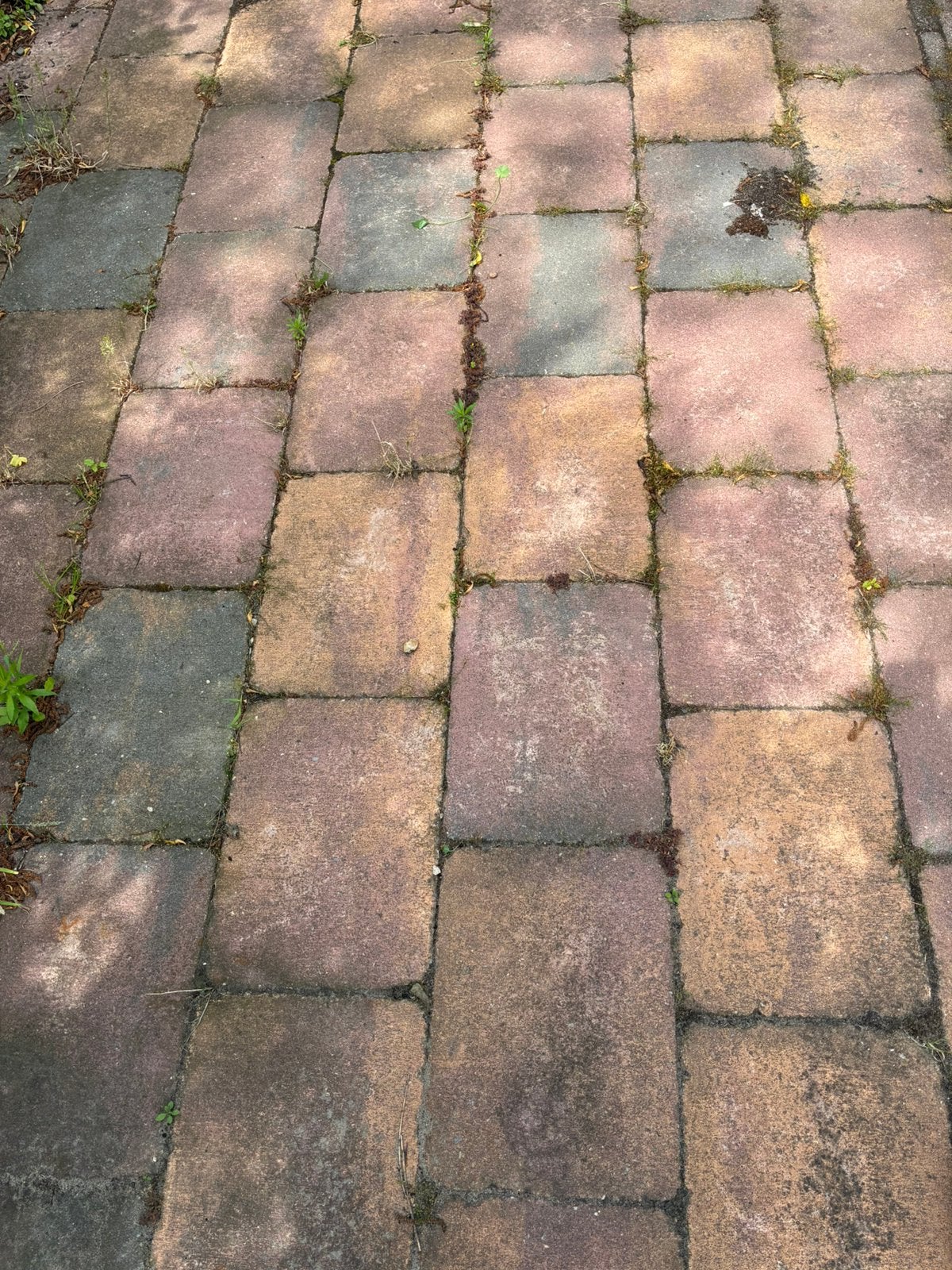 GRATIS tuin tegels 80m2 - 85m2 totaal kinkers, 14x14, 40x30, Ophalen, Zo goed als nieuw, Beton, Terrastegels