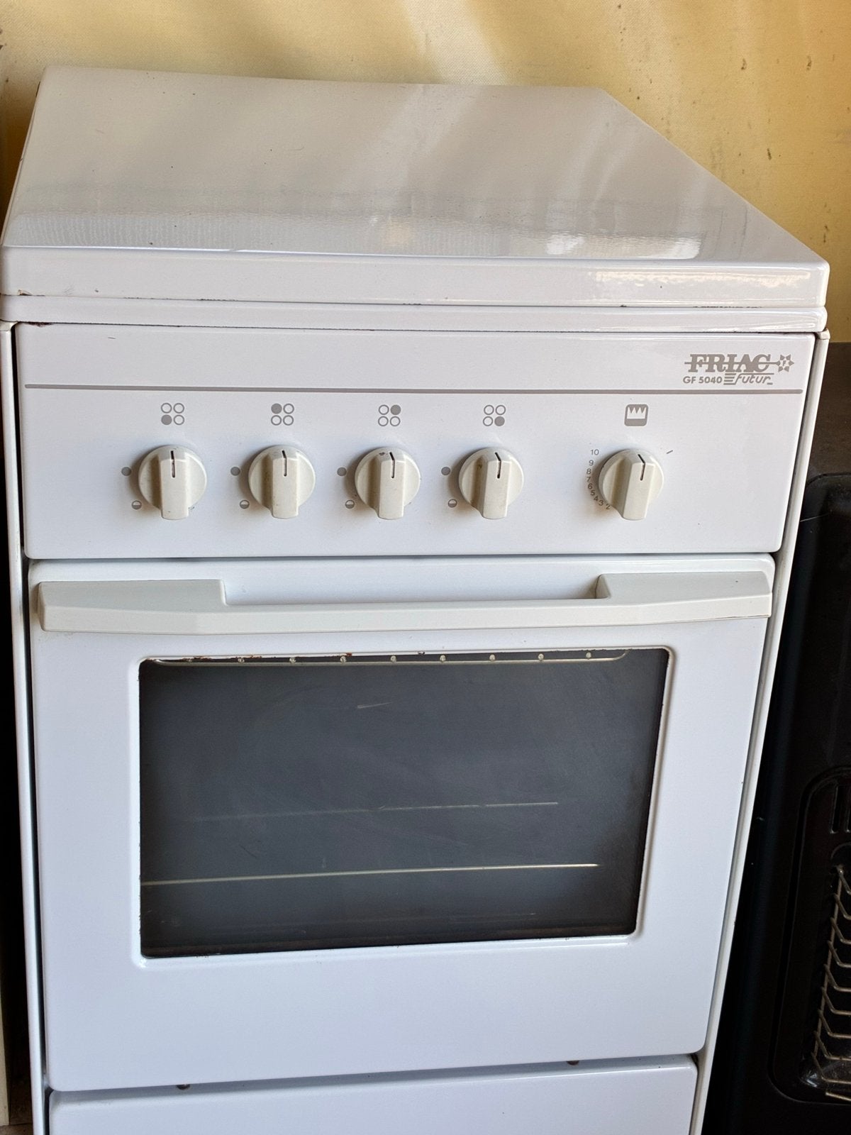 Vrijstaand gasfornuis met oven, Ophalen, Gebruikt, 4 kookzones, Gas