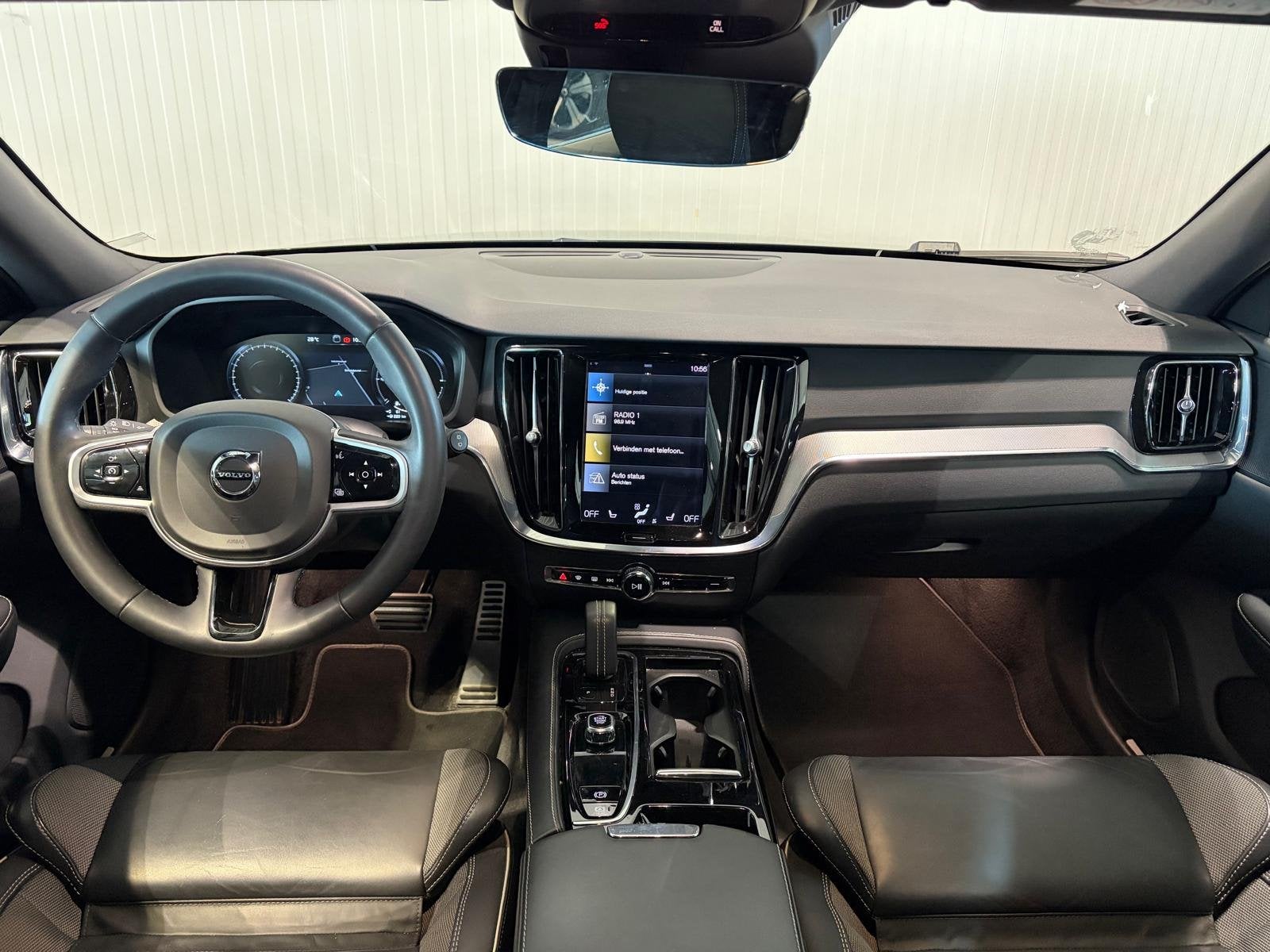 Volvo V60 T6 Aut. Plug-in Hybrid Long Range R-Design ACC Tre, Automaat, Gebruikt, Zwart, 4 cilinders