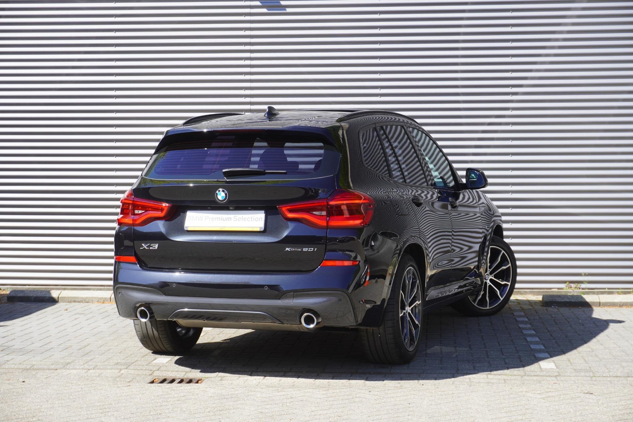 BMW X3 xDrive20i Model M Sport| High Executive | Glazen pano, Auto's, Automaat, 1998 cc, 15 km/l, Gebruikt