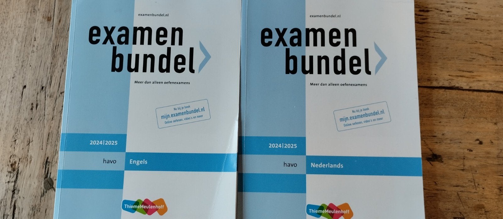 Examenbundel Havo Nederlands & Engels 2024-2025, Ophalen of Verzenden, Zo goed als nieuw, HAVO, Nederlands