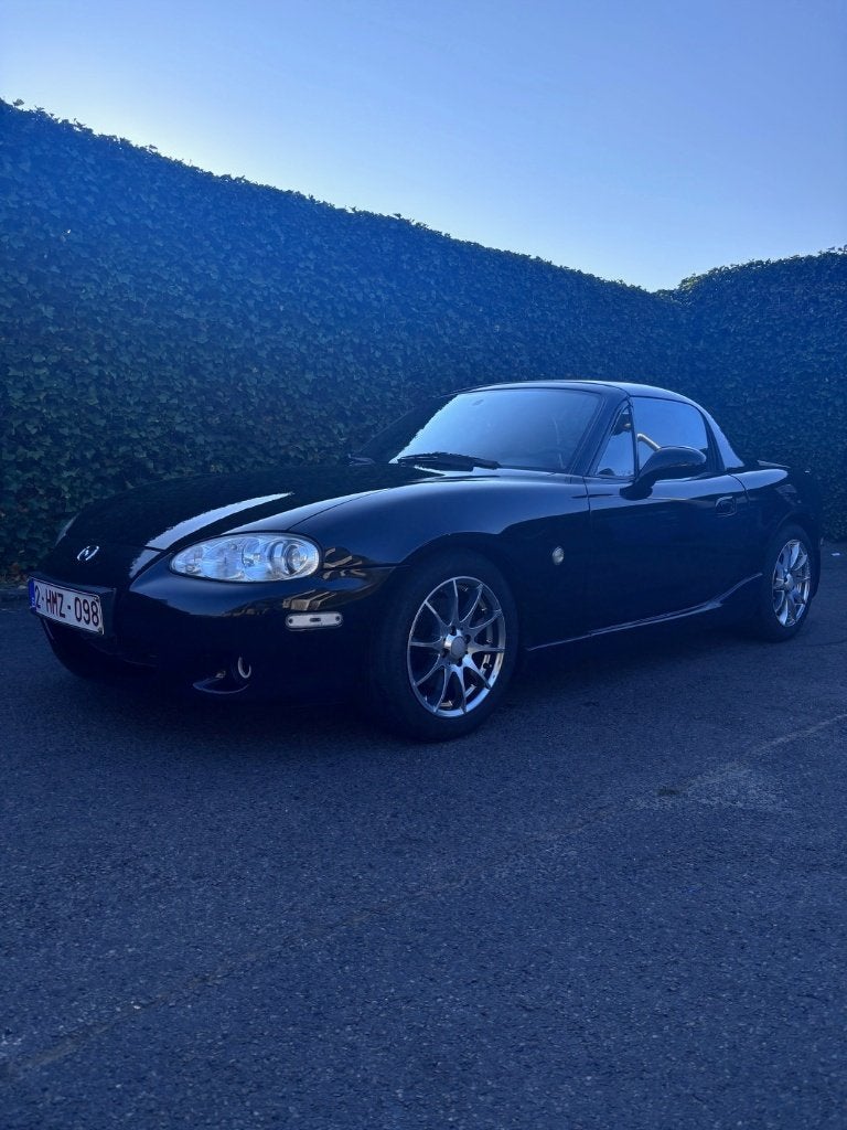 Mazda MX5 2005, Ophalen