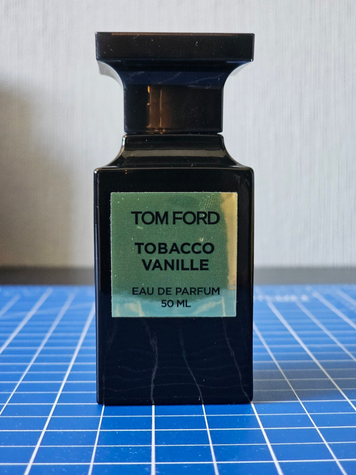 Tom Ford Tobacco Vanille 50ml (~45ml over), Sieraden, Tassen en Uiterlijk, Uiterlijk | Parfum, Ophalen of Verzenden, Zo goed als nieuw