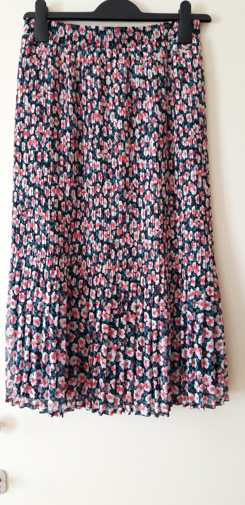 CityLife plisse Rok, mt.S, Kleding | Dames, Rokken, Ophalen of Verzenden, Zo goed als nieuw, Maat 38/40 (M), Onder de knie