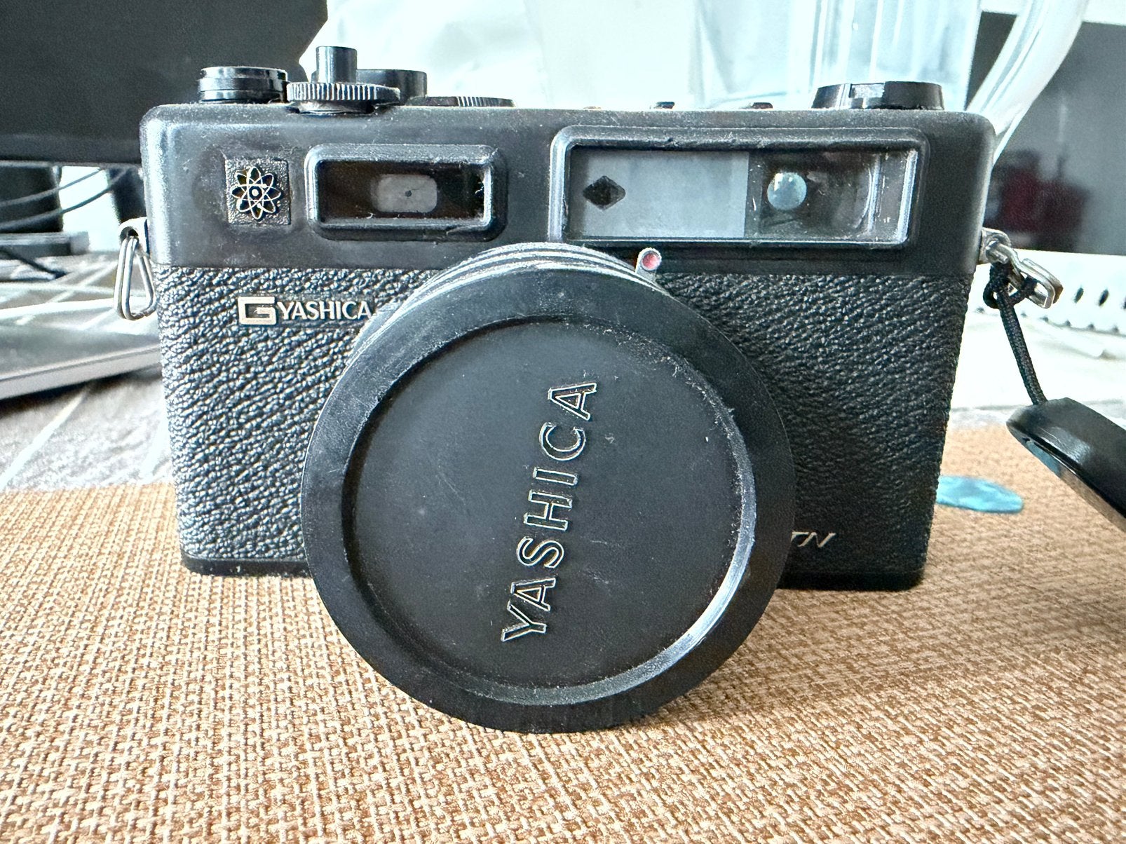 yashica 35, Ophalen of Verzenden, Zo goed als nieuw, Spiegelreflex, Canon